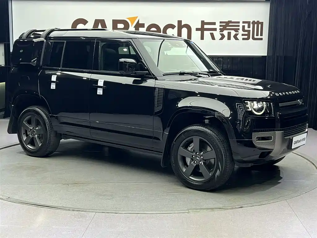 Land Rover Land Rover Defender 2025 110 3.0T P400 X 2024 - thumbnail 2