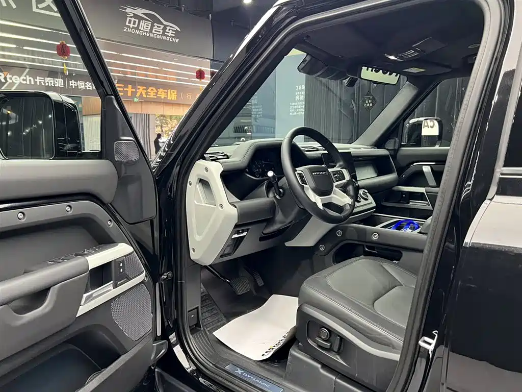 Land Rover Land Rover Defender 2025 110 3.0T P400 X 2024 - thumbnail 15