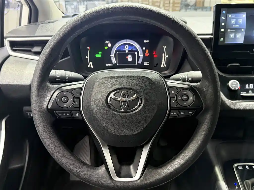Toyota Toyota Corolla 2024 1.8L Smart Hybrid Pioneer Edition 2025 - thumbnail 9