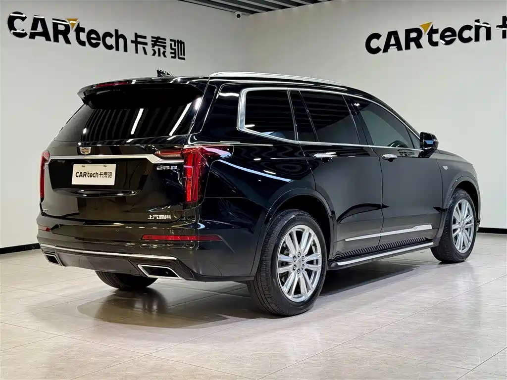 Cadillac Cadillac XT6 2022 2.0T AWD 6-Seater Luxury 2022 - thumbnail 4