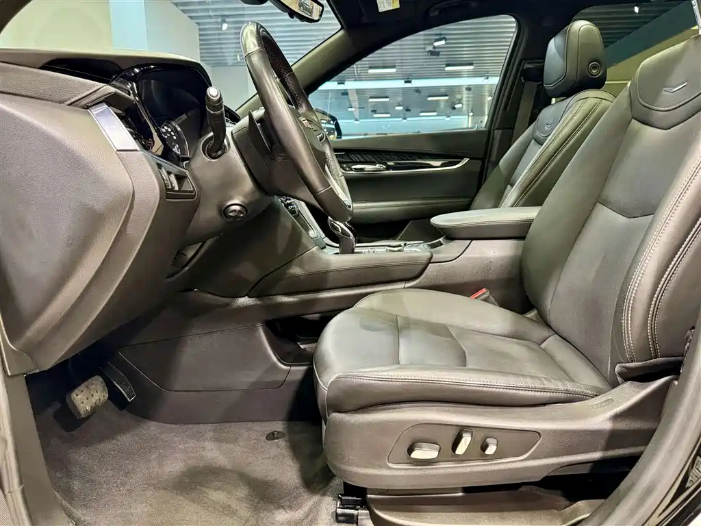 Cadillac Cadillac XT6 2022 2.0T AWD 6-Seater Luxury 2022 - thumbnail 18
