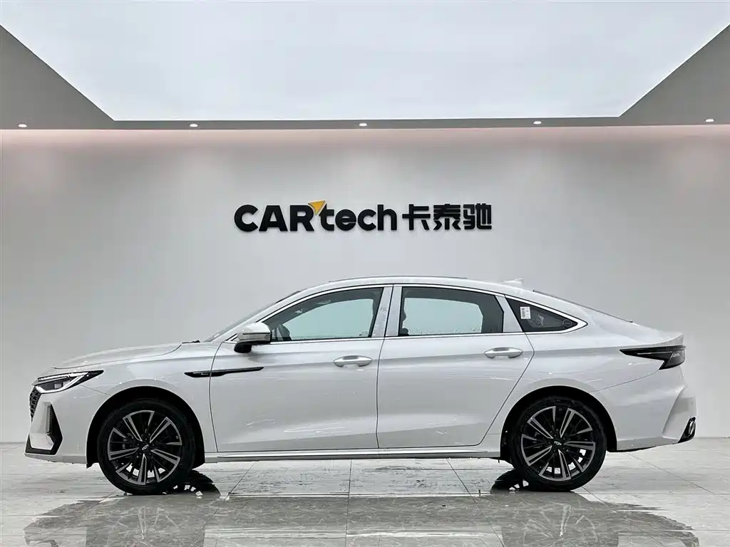 Chery Chery Arrizo 8 2025 1.6T DCT Zhi 2026 - thumbnail 7