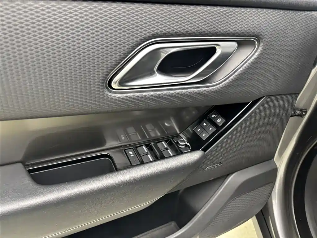Land Rover Range Rover Velar 2018 P250 S 2018 - thumbnail 12