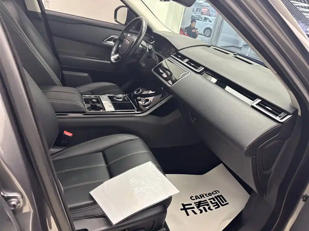 Land Rover Range Rover Velar 2018 P250 S 2018 - thumbnail 14