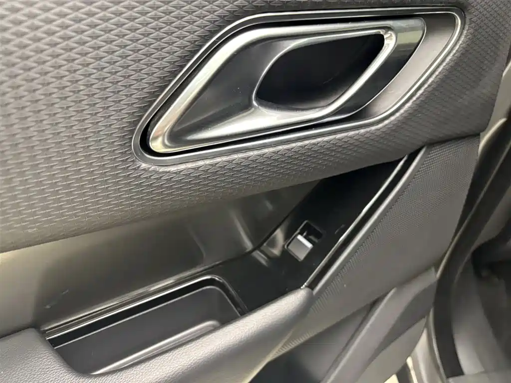 Land Rover Range Rover Velar 2018 P250 S 2018 - thumbnail 22