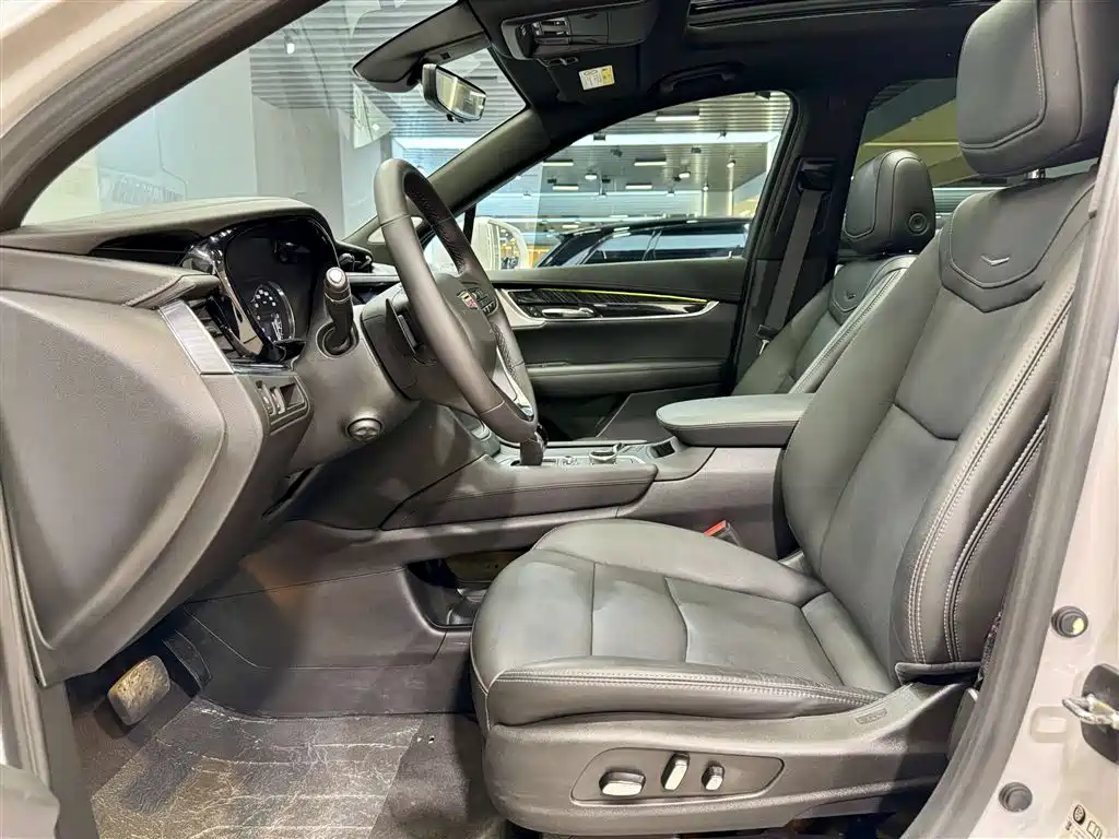 Cadillac Cadillac XT6 2022 2.0T AWD Luxury 6-Seater 2022 - thumbnail 18