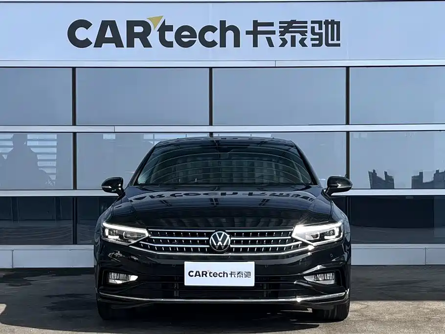 Volkswagen Volkswagen Magotan 2023 2 Million Commemorative Edition 330TSI DSG Luxury 2023 - thumbnail 2