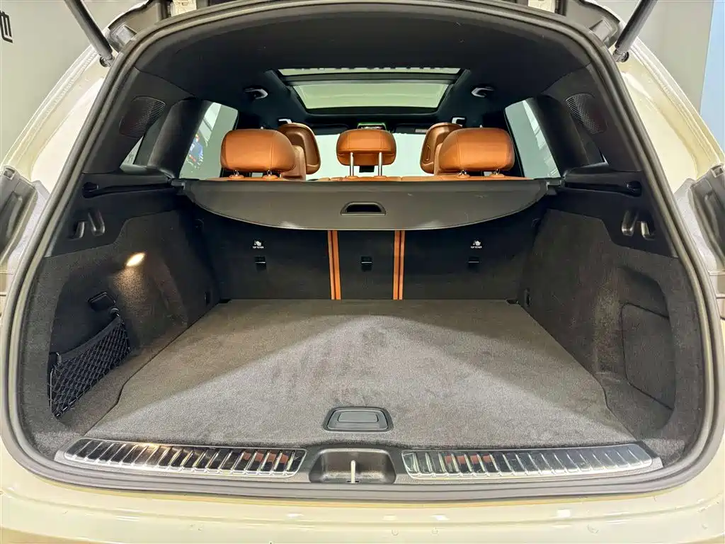 Mercedes-Benz Mercedes-Benz GLC 300 L 4MATIC Dynamic 5-seater (2025 Facelift) 2025 - thumbnail 12