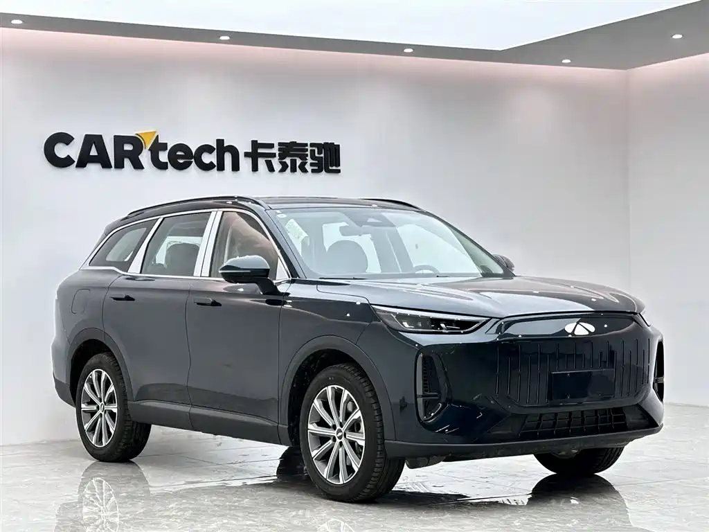 Chery Fengyun Chery Fengyun T9 2025 120 Long Range Premium 7-Seater LFP 2026 - thumbnail 2