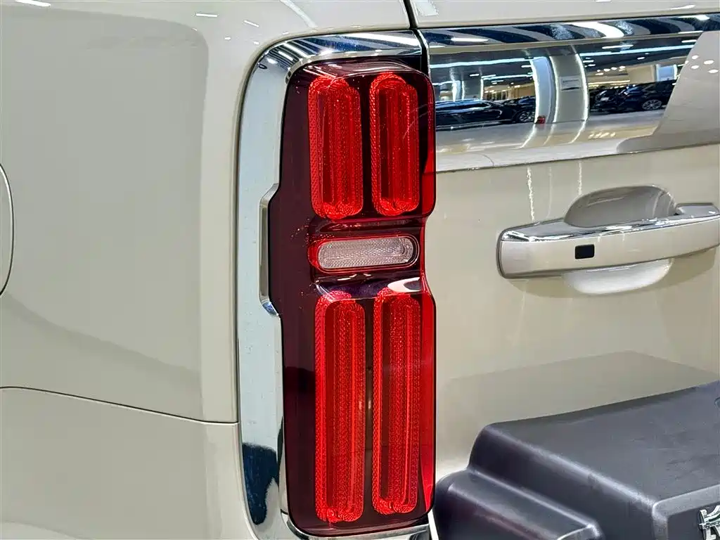 Tank Tank 500 2023 3.0T Sport Edition Zaojing 5-Seater 2023 - thumbnail 9