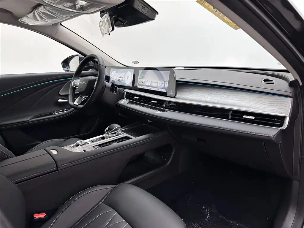 Chery Chery Arrizo 8 2025 1.6T DCT Zhi 2026 - thumbnail 16