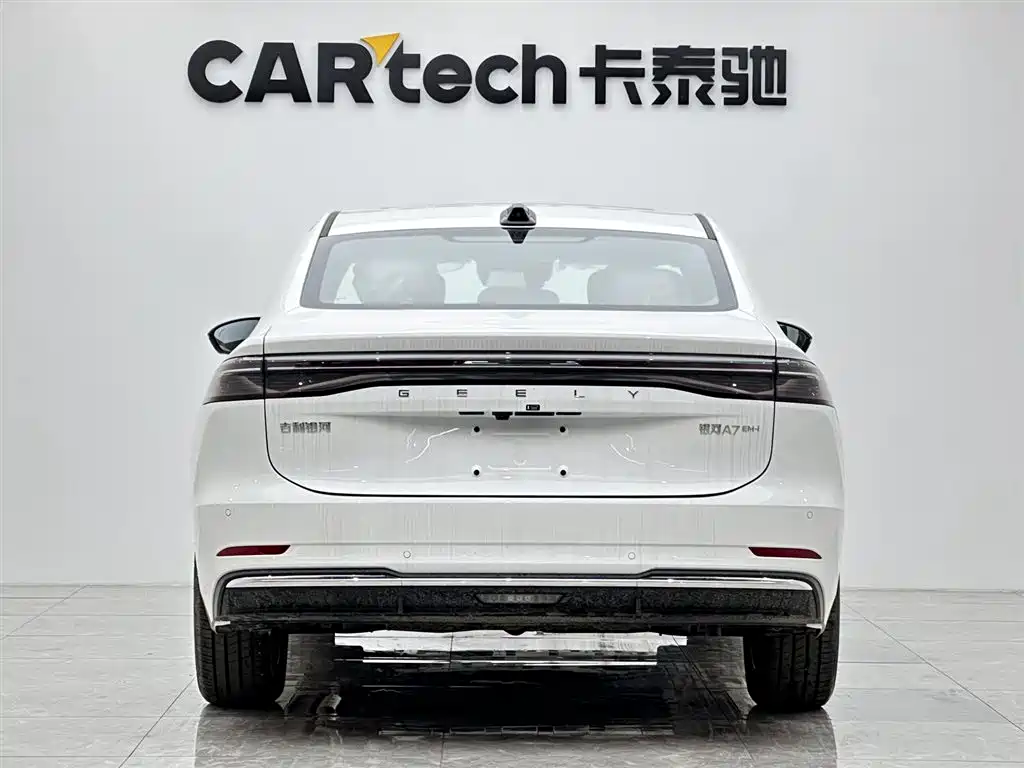 Geely Galaxy Geely Galaxy A7 EM 2025 EM-i 150km Explorer+ Edition 2026 - thumbnail 5