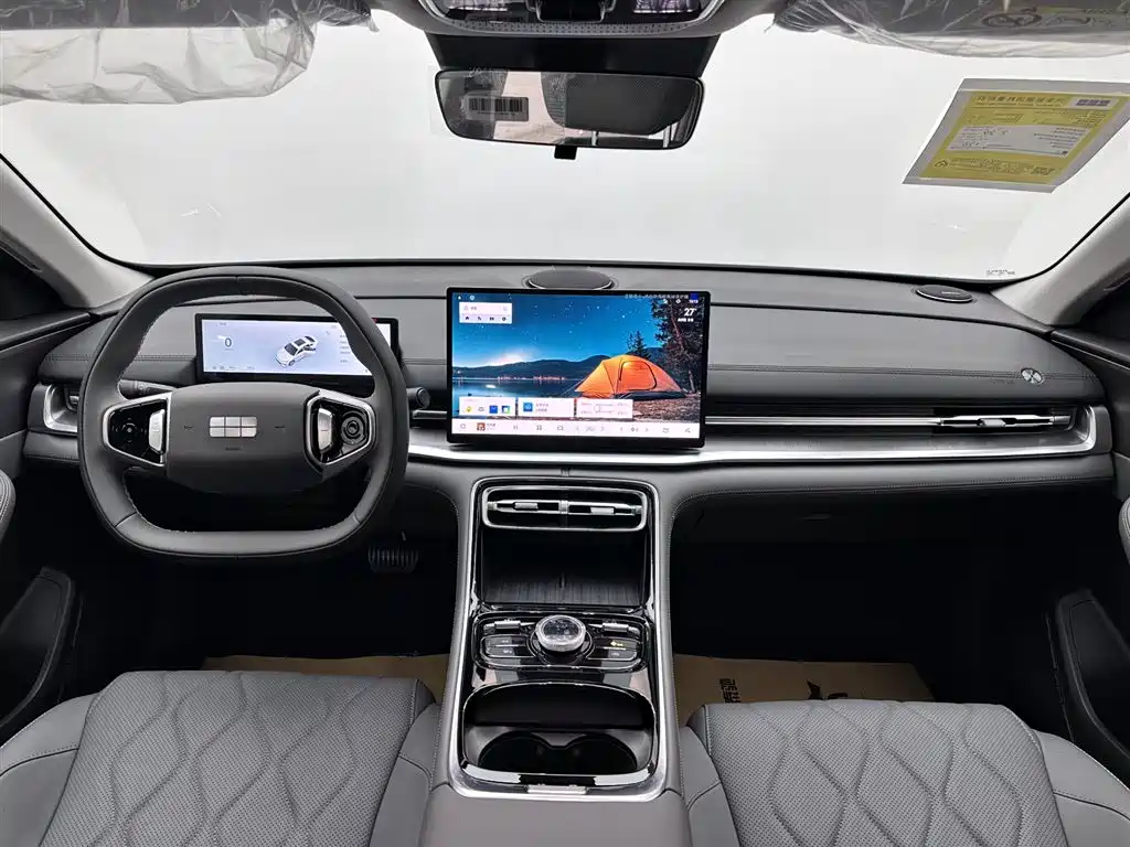 Geely Galaxy Geely Galaxy A7 EM 2025 EM-i 150km Explorer+ Edition 2026 - thumbnail 8