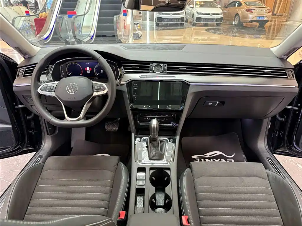 Volkswagen Magotan 2020 330TSI DSG Luxury 2021 - thumbnail 6
