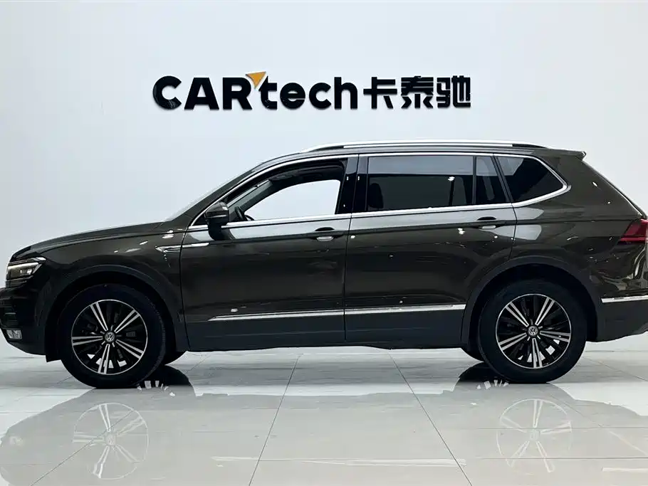 Volkswagen Tiguan L 2017 330TSI Automatic FWD Flagship Edition 2017 - thumbnail 5