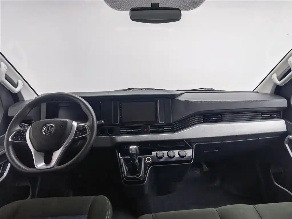 Dongfeng Voyah Voyah V9+ 2023 2.0T Manual FWD Multi-Purpose Short Wheelbase Low Roof 5/6-Seater 2023 - thumbnail 5
