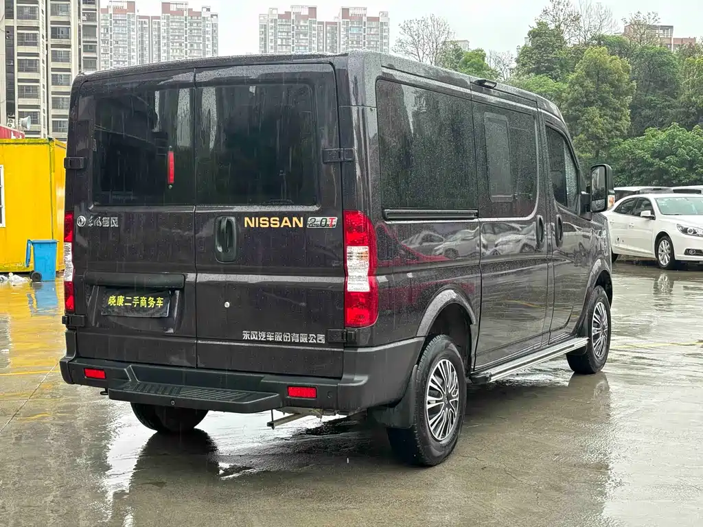 Dongfeng Yufeng Voyah V9+ 2.0T MT FWD Short Wheelbase Low Roof 5/6-Seater 2024 - thumbnail 12
