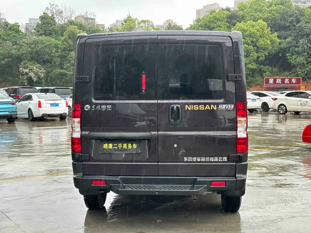 Dongfeng Yufeng Voyah V9+ 2.0T MT FWD Short Wheelbase Low Roof 5/6-Seater 2024 - thumbnail 13