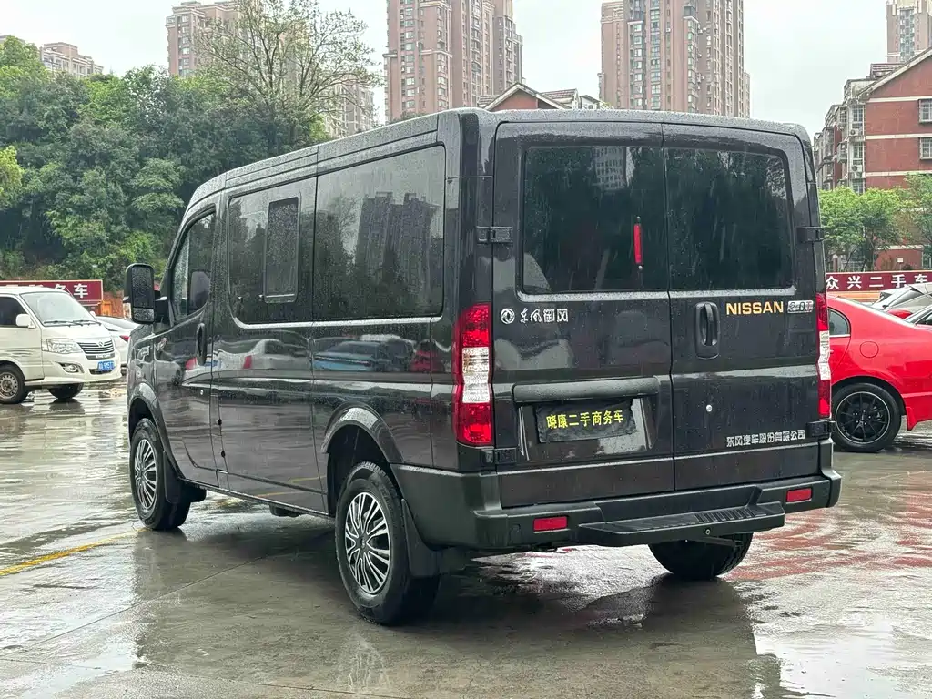 Dongfeng Yufeng Voyah V9+ 2.0T MT FWD Short Wheelbase Low Roof 5/6-Seater 2024 - thumbnail 14