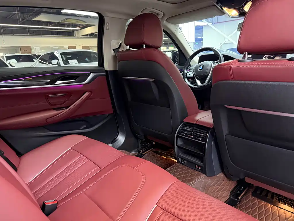 BMW BMW 5 Series 2022 525Li Luxury Package 2022 - thumbnail 12