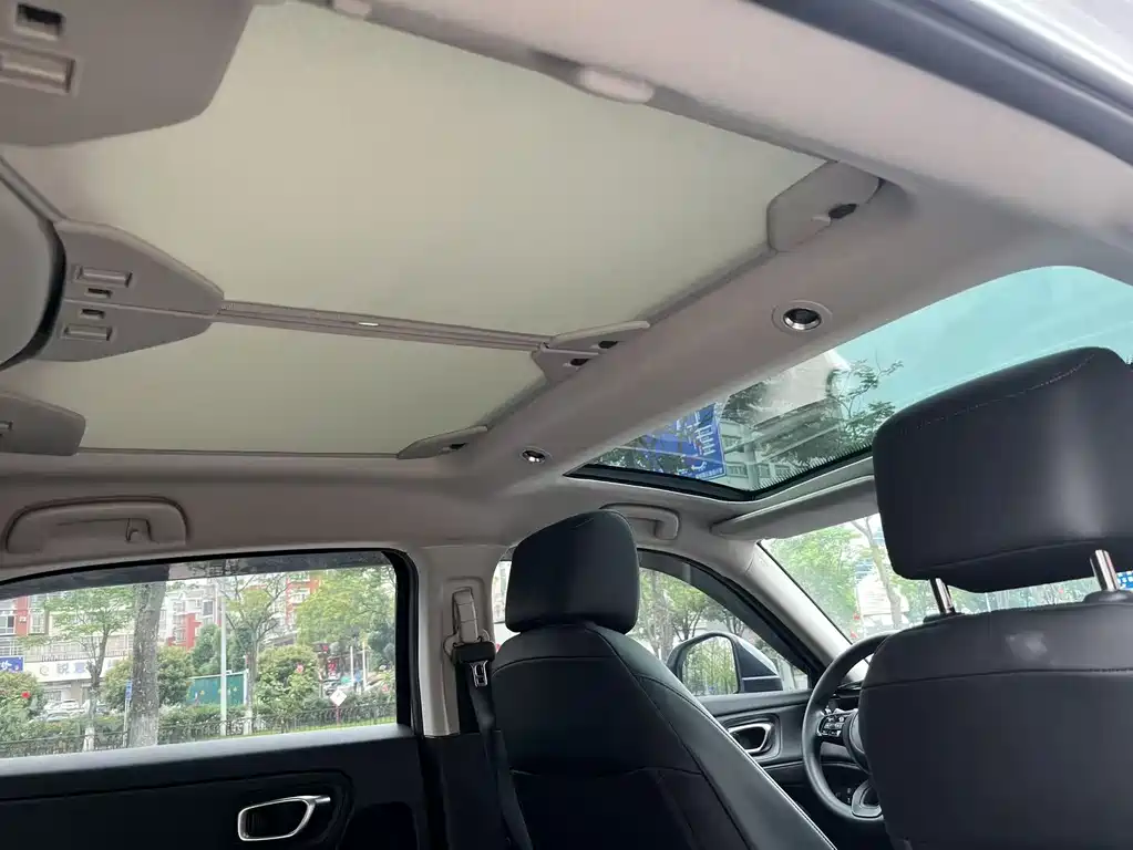 Honda Vezel 2023 - thumbnail 9