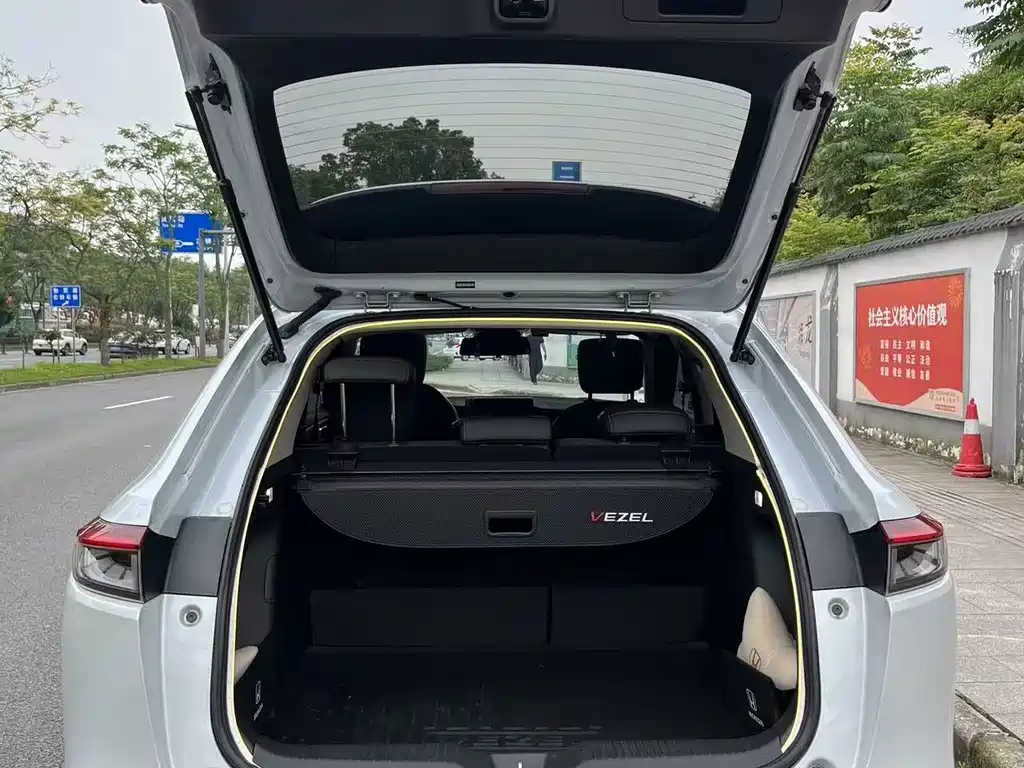 Honda Vezel 2023 - thumbnail 12