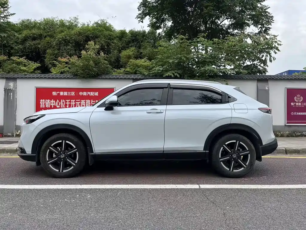 Honda Vezel 2023 - thumbnail 16