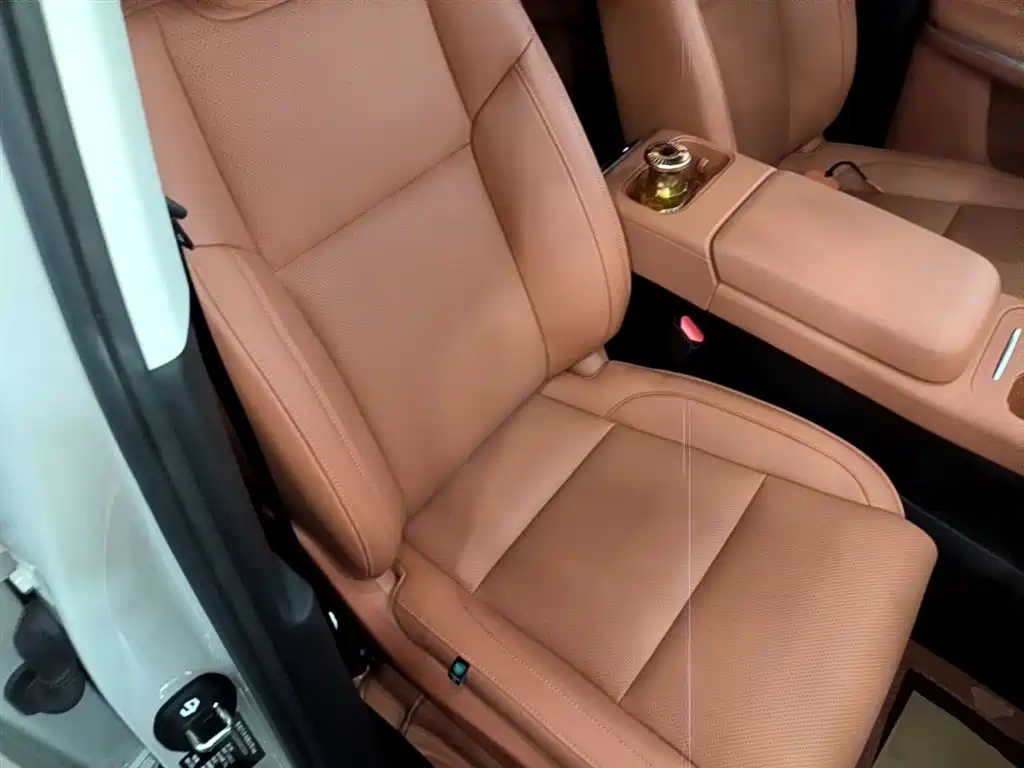 Leapmotor Leapmotor C10 530 Comfort Edition 2024 - thumbnail 25