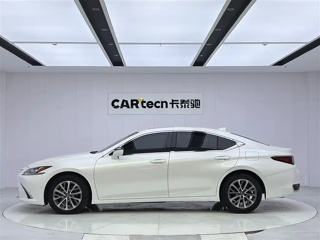 Lexus Lexus ES 2022 200 Excellence Edition 2024 - thumbnail 8