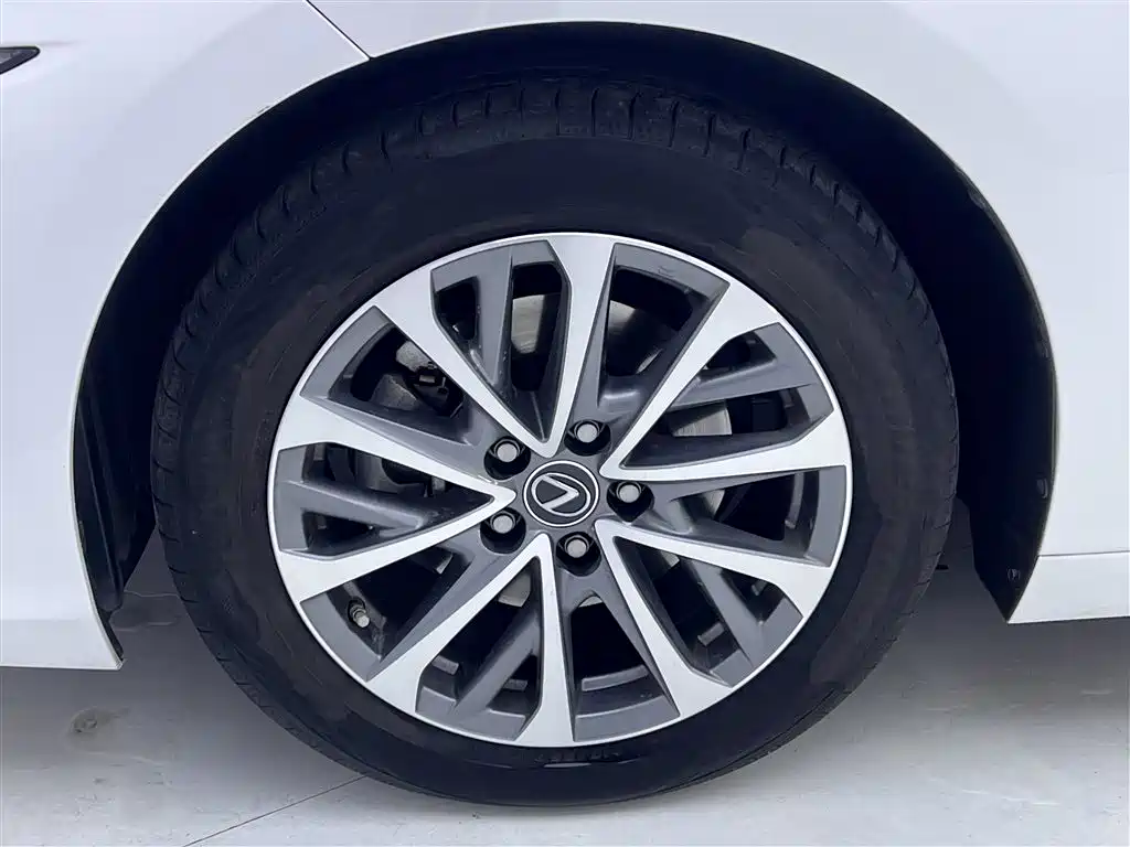 Lexus Lexus ES 2022 200 Excellence Edition 2024 - thumbnail 11