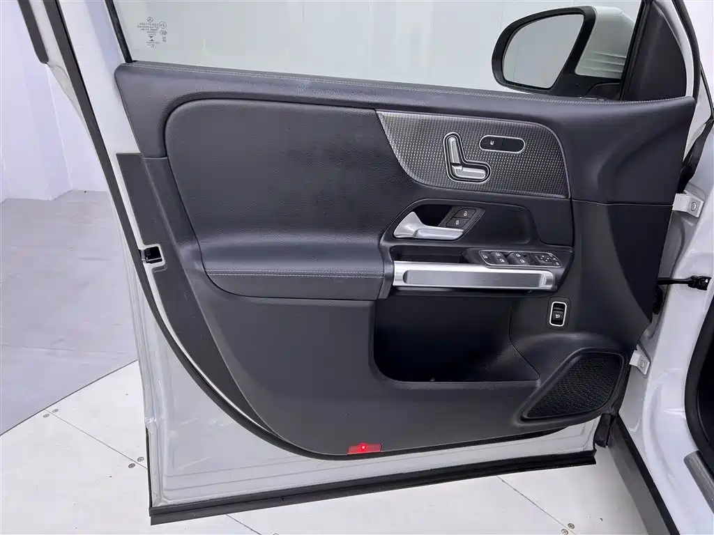 Mercedes-Benz Mercedes-Benz GLB 2021 GLB 200 Fashion 2021 - thumbnail 17