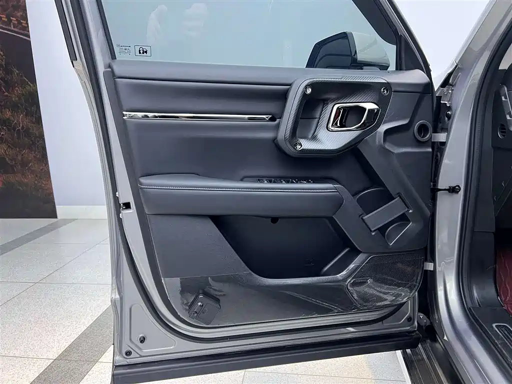 Haval Haval Big Dog PLUS 2023 2.0T AWD ChaoYe Plus 2024 - thumbnail 15