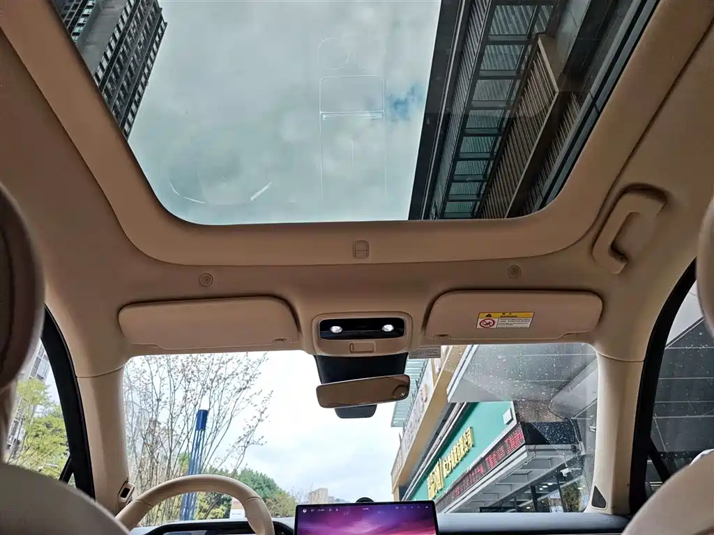 AITO AITO M5 2025 EREV Ultra AWD 2025 - thumbnail 20