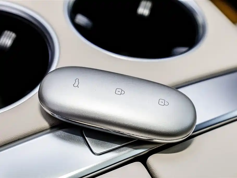Li Auto Li Auto L8 2025 Ultra Intelligent Refresh Edition 2025 - thumbnail 24