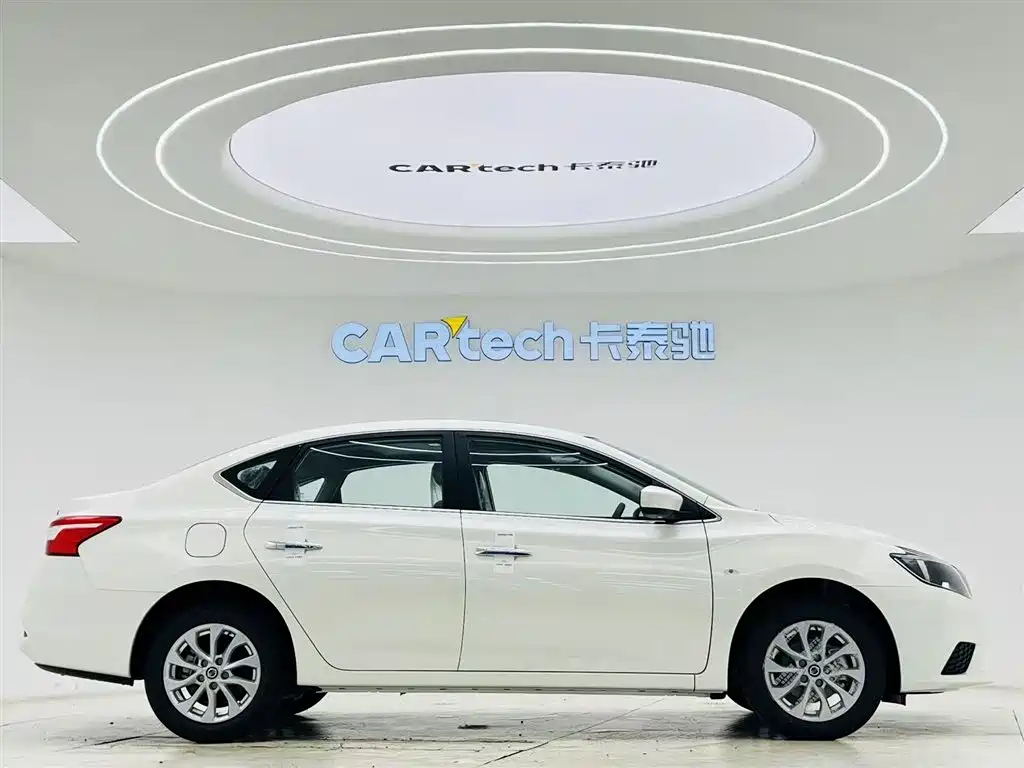 Nissan Nissan Sylphy Classic 1.6XE CVT Comfort Edition (2024 Facelift II) 2026 - thumbnail 4