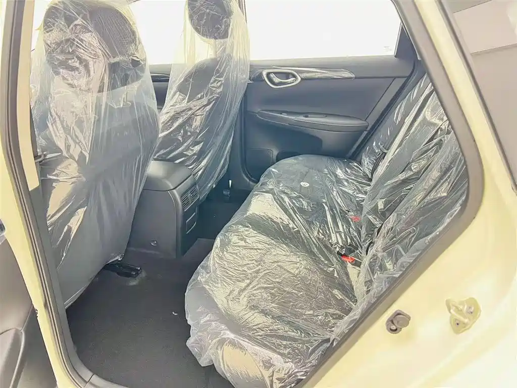 Nissan Nissan Sylphy Classic 1.6XE CVT Comfort Edition (2024 Facelift II) 2026 - thumbnail 13