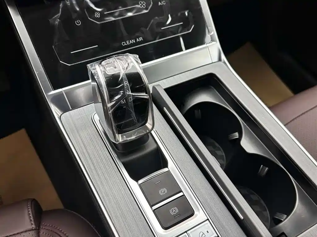 Chery Chery Tiggo 7 2025 Excellence Edition 1.5T CVT Luxury 2026 - thumbnail 17