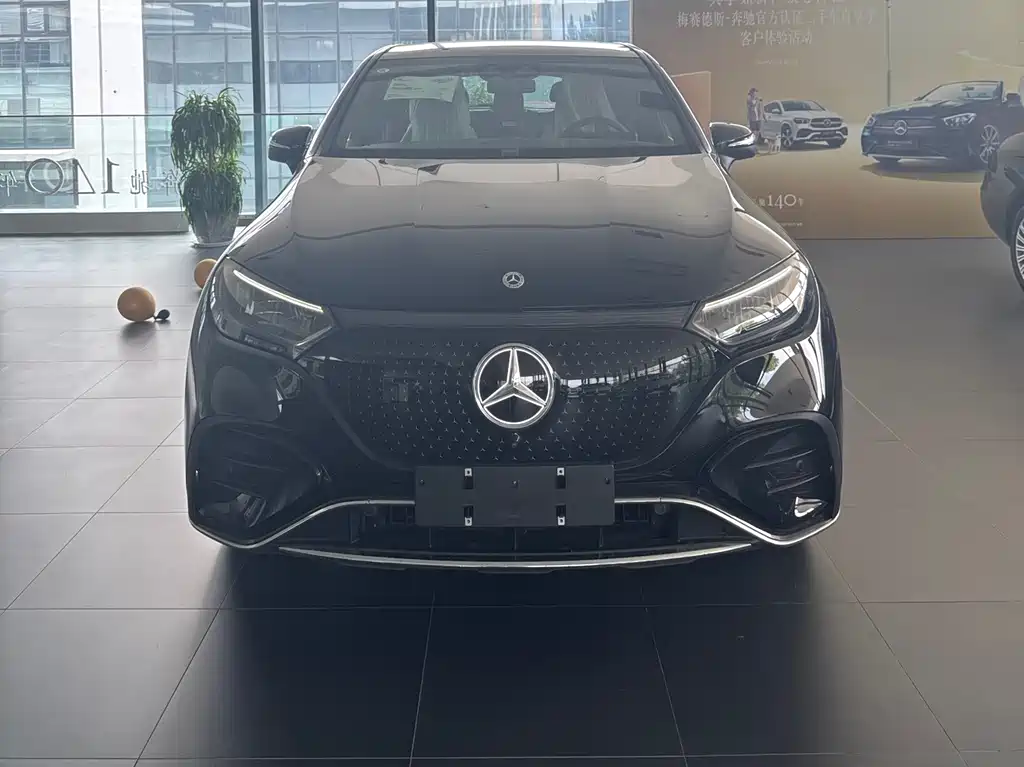 Mercedes-Benz Mercedes-Benz EQE SUV 2026 500 4MATIC Luxury Edition 2026 - thumbnail 2