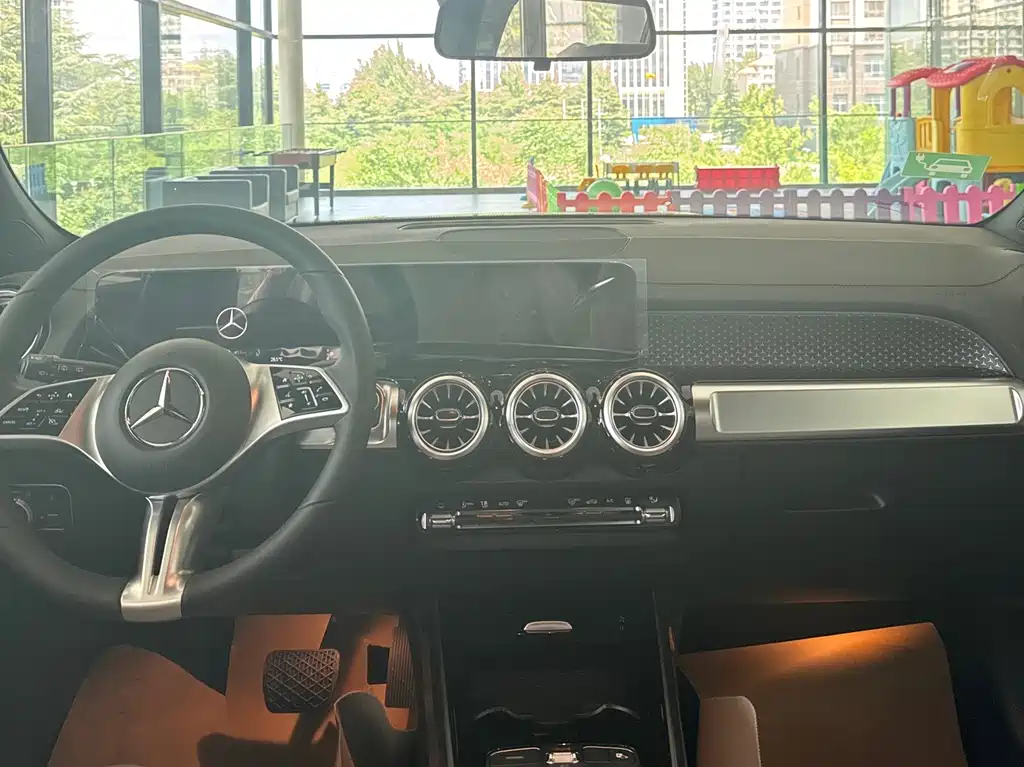 Mercedes-Benz Mercedes-Benz EQB 260 2026 - thumbnail 10
