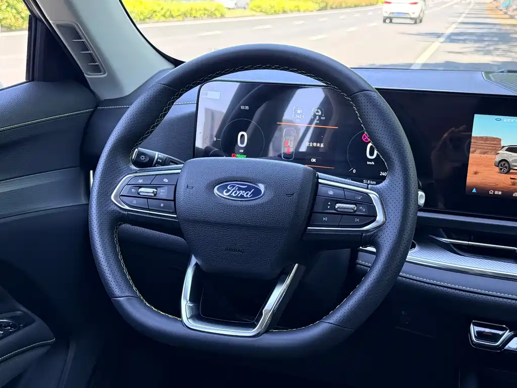 Ford Equator Sport PHEV 2025 Platinum Edition 2026 - thumbnail 13
