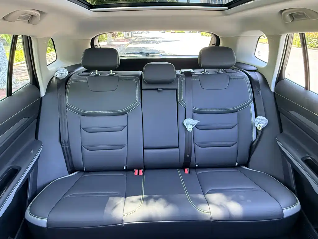 Ford Equator Sport PHEV 2025 Platinum Edition 2026 - thumbnail 14