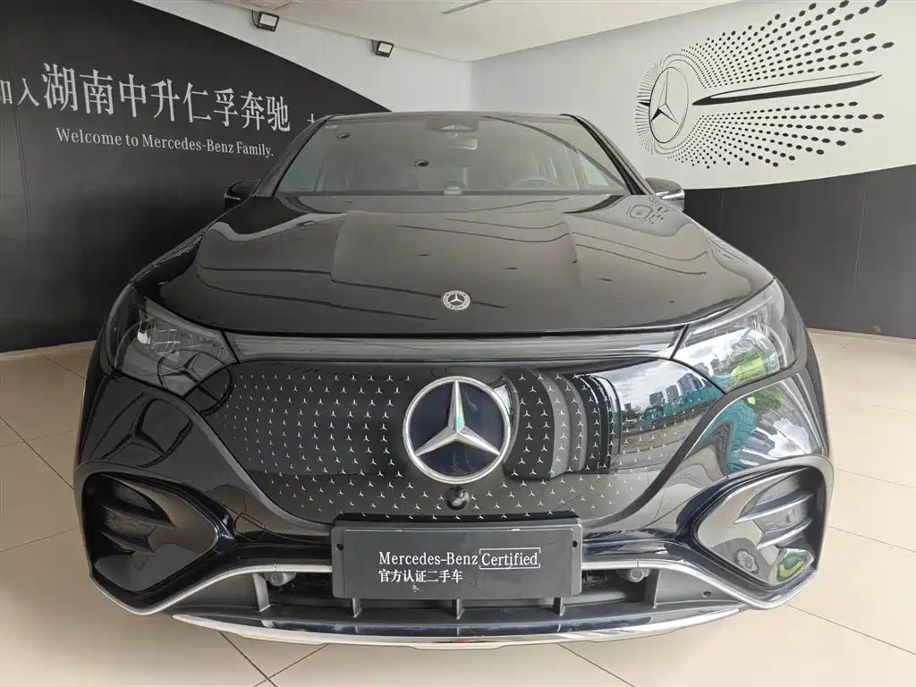 Mercedes-Benz Mercedes-Benz EQE SUV 500 4MATIC 2025 - thumbnail 2
