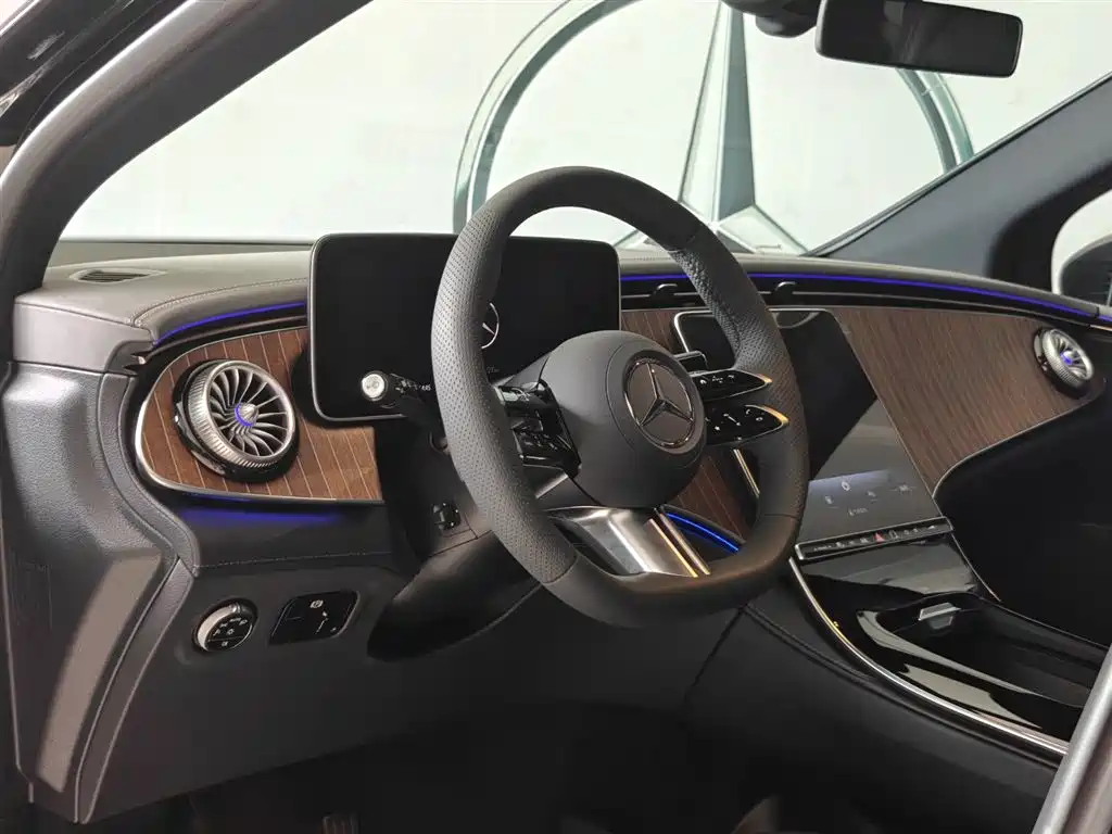 Mercedes-Benz Mercedes-Benz EQE SUV 500 4MATIC 2025 - thumbnail 9
