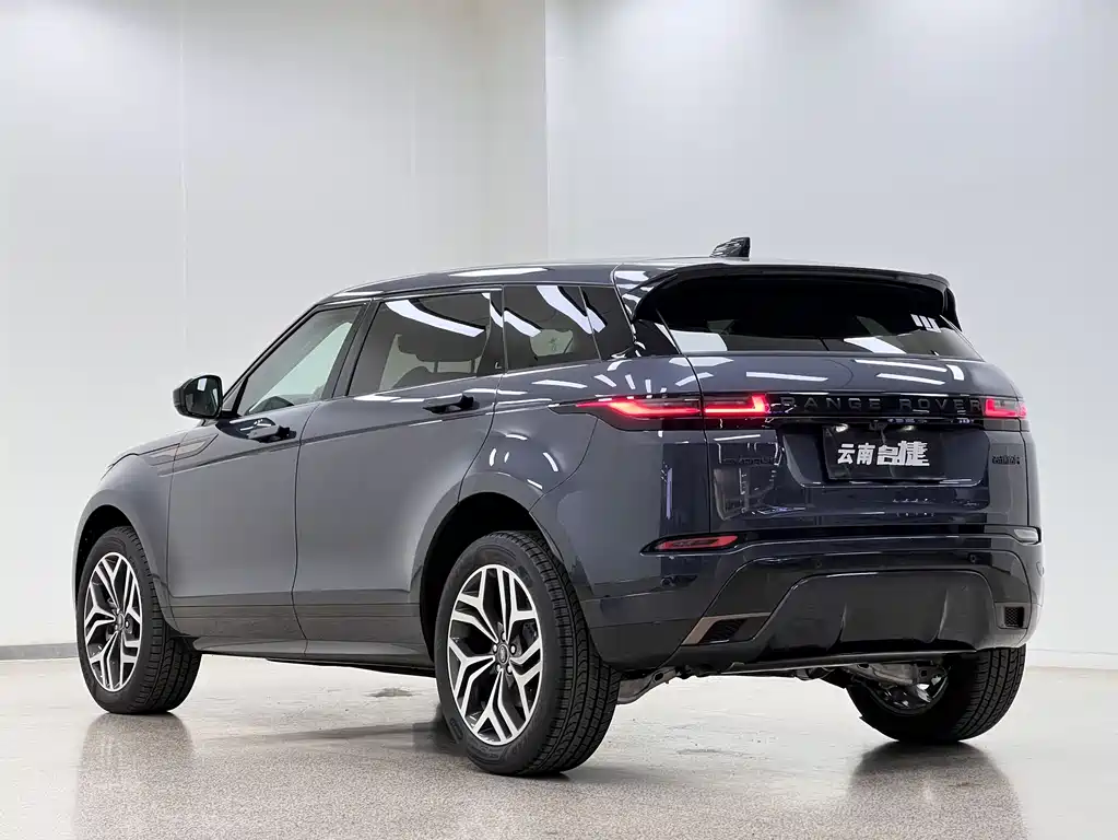 Land Rover Range Rover Evoque L SE 2026 - thumbnail 4