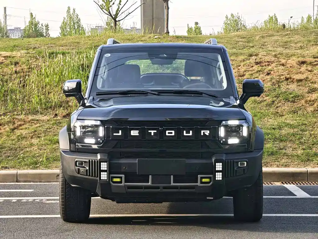 Jetour Shanhai Jetour Traveler C-DM 206KM AWD Mountain Edition 2026 - thumbnail 2
