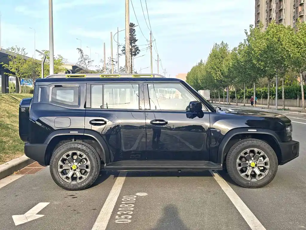 Jetour Shanhai Jetour Traveler C-DM 206KM AWD Mountain Edition 2026 - thumbnail 4