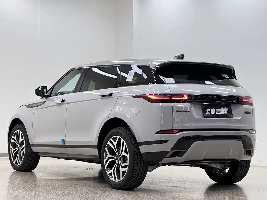 Land Rover Range Rover Evoque L SE 2026 - thumbnail 4