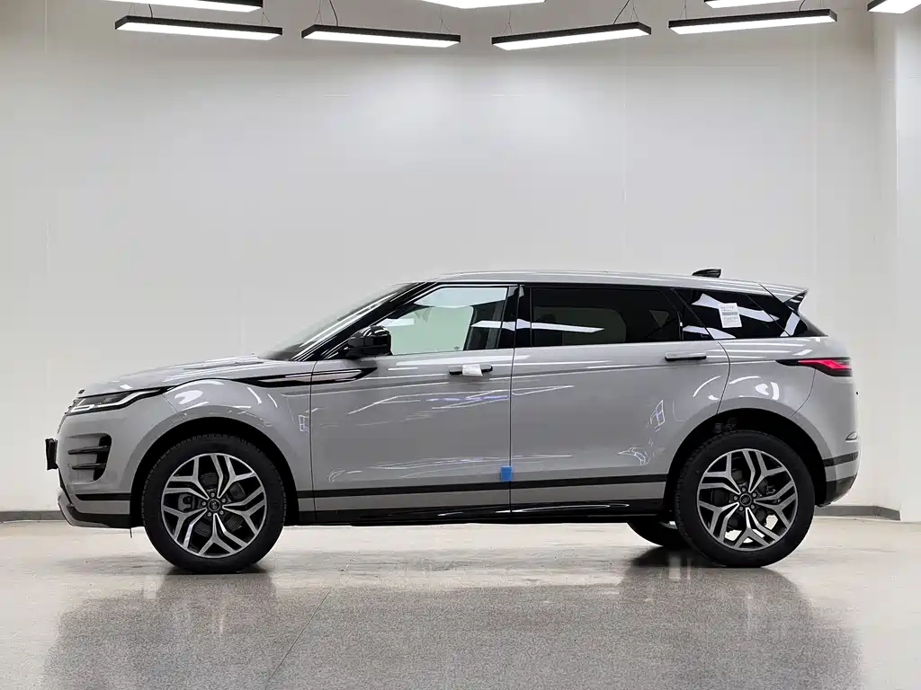 Land Rover Range Rover Evoque L SE 2026 - thumbnail 7