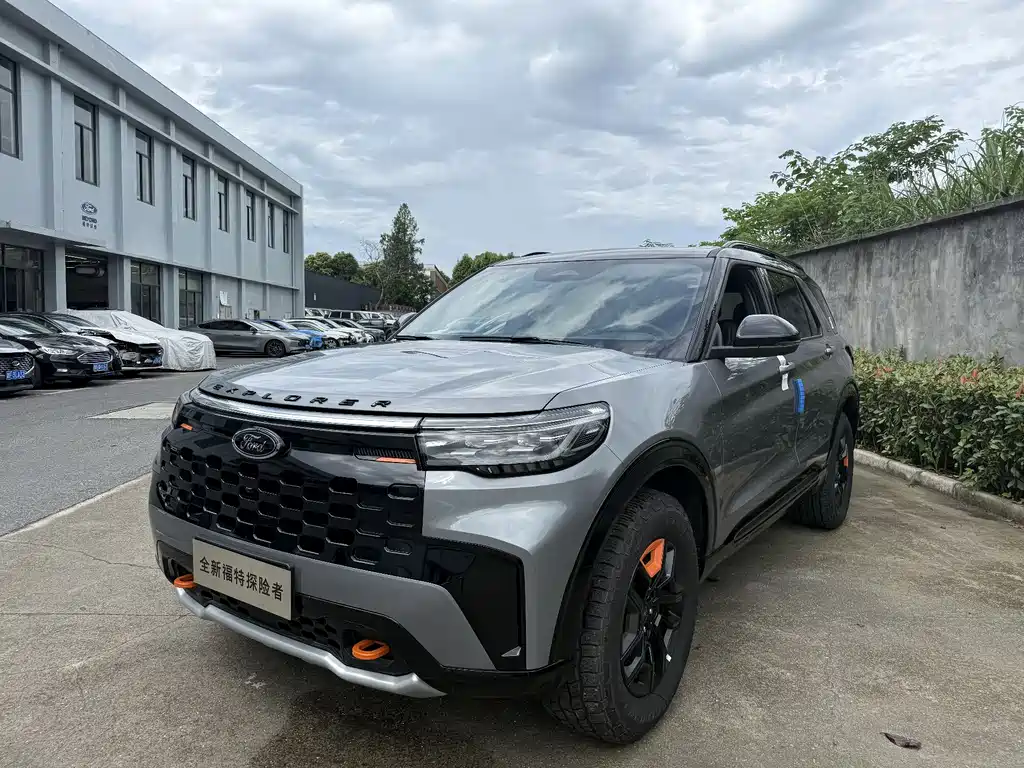 Ford Explorer 2025 2.3T EcoBoost Kunlun Edition 5-Seater 2026 - thumbnail 3