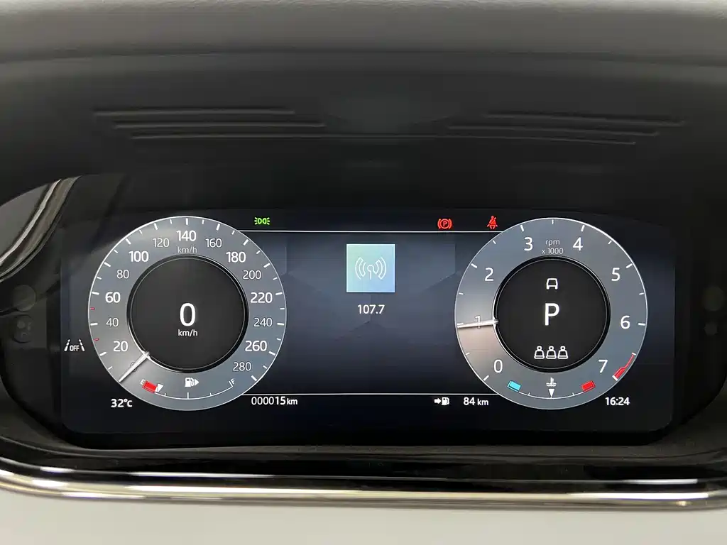 Land Rover Range Rover Evoque L SE 2026 - thumbnail 26